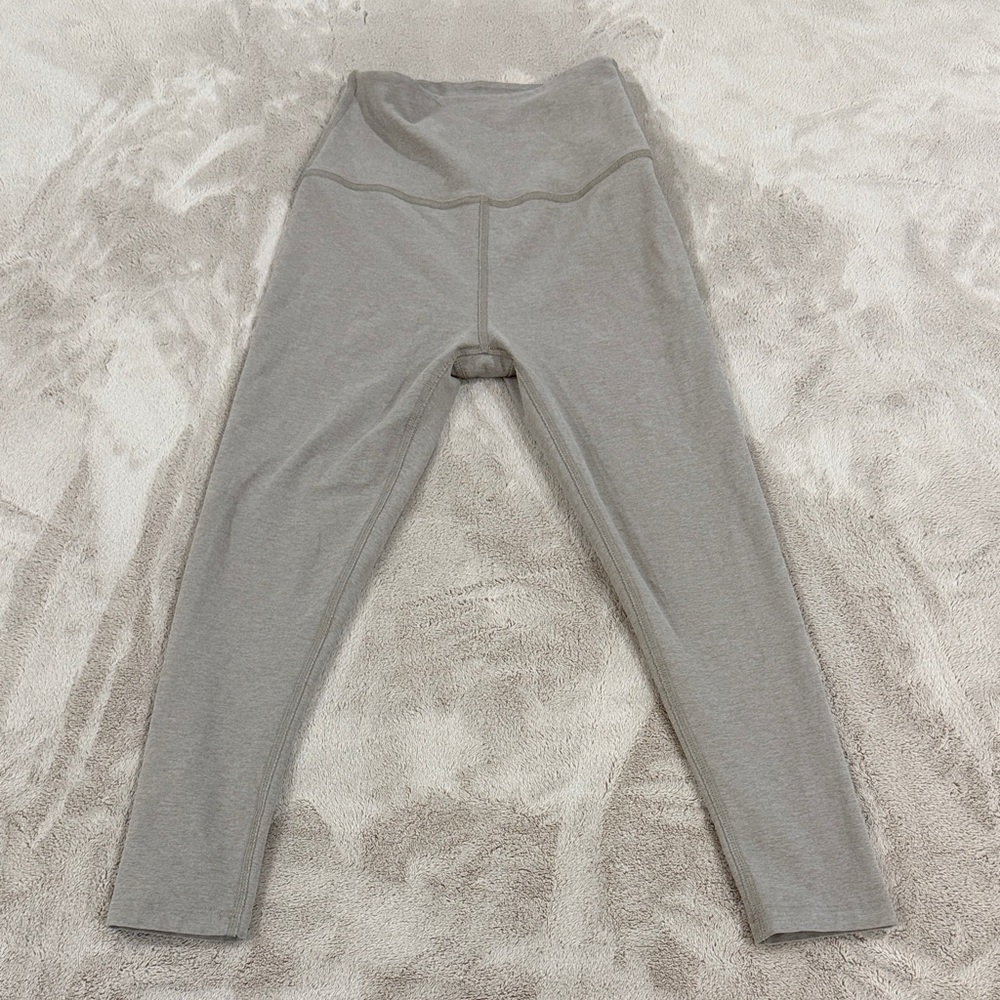 Beyond Yoga Taupe/Gray High-Waisted Cropped Leggings - Size Small